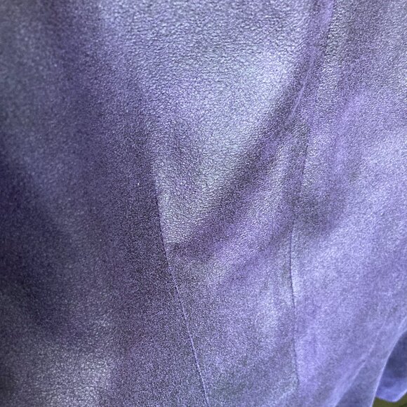 Purple Ruffle Blouse with Shoulder Pads - Picture 4 of 5